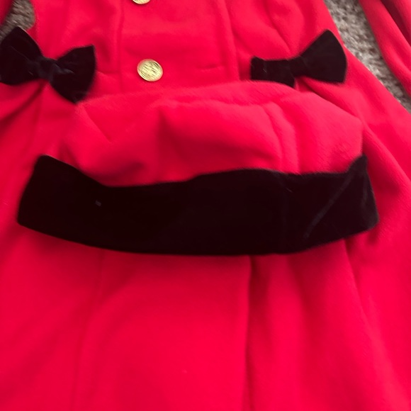 Red coat with hat - Picture 3 of 3